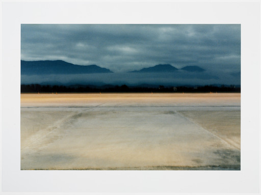 Airport (for Parkett no. 73)