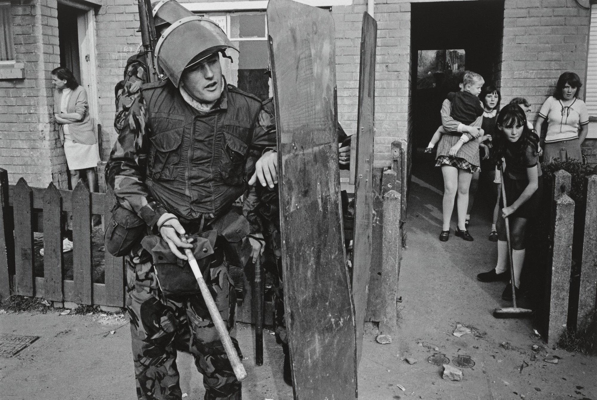 Gilles Peress. The British Army during a Lull in the Rioting in the Creggan, after Internment, Derry. 1971