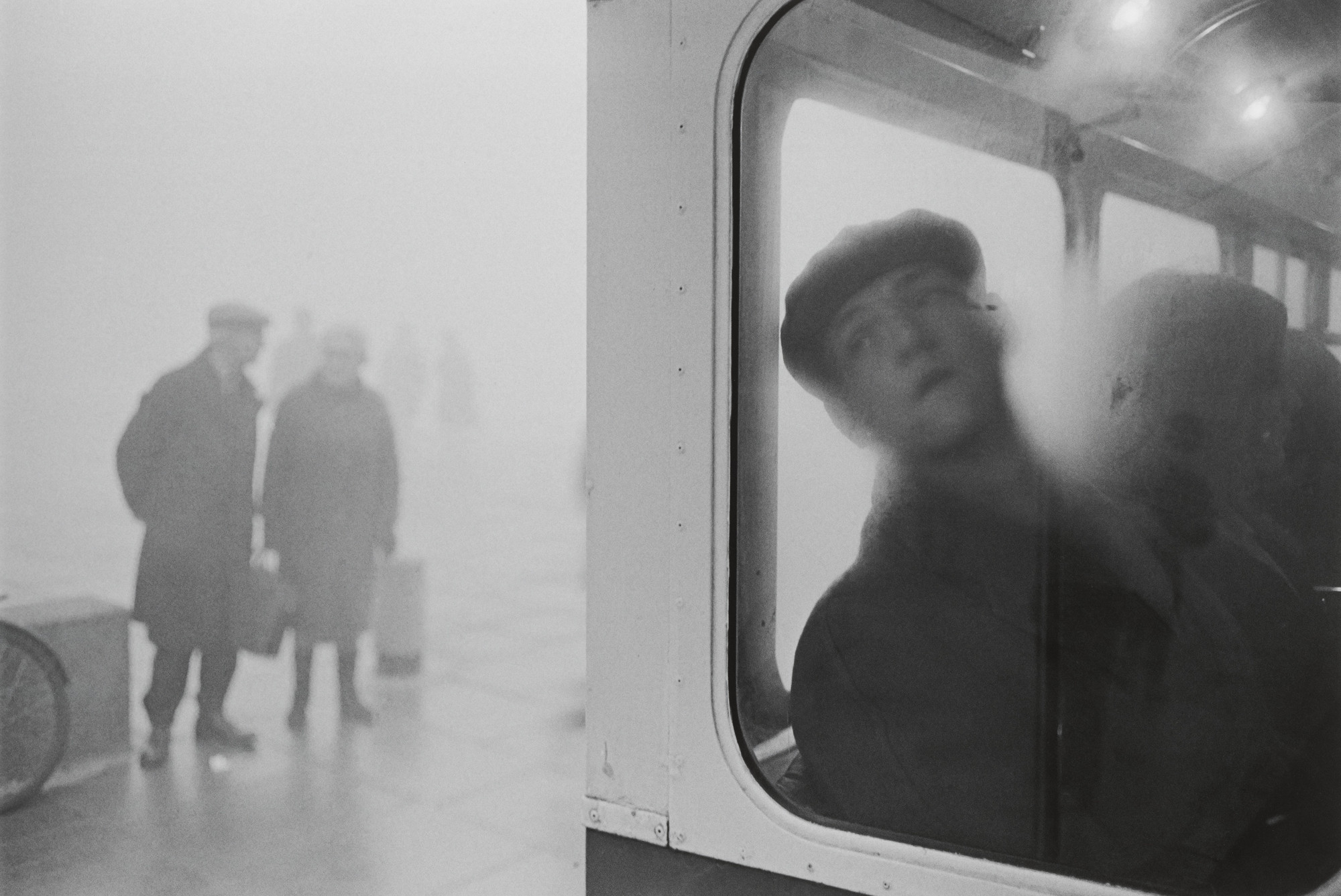 Gilles Peress. Belfast City Center, Belfast. 1972