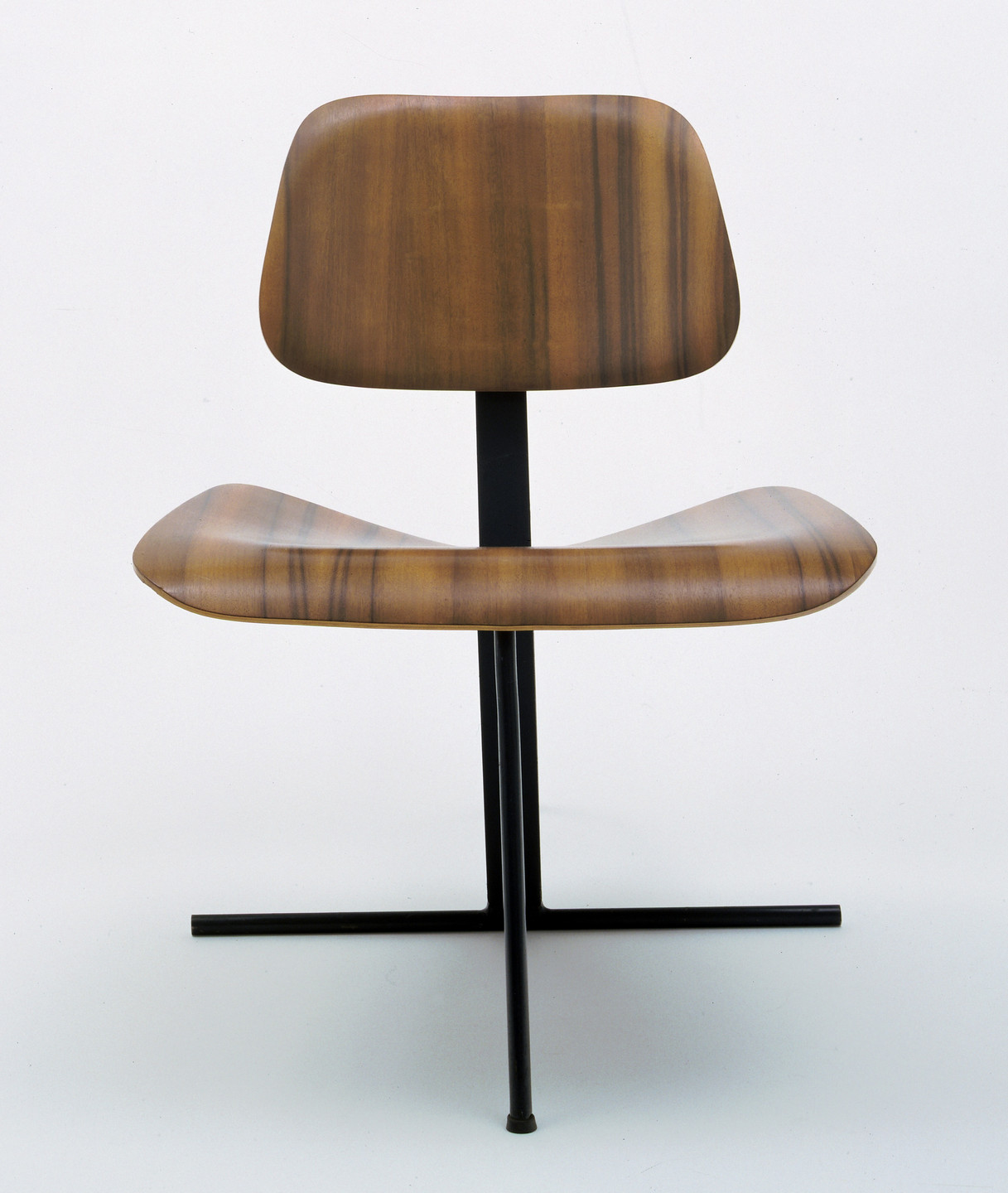 Charles Eames, Ray Eames. Tilt-Back Side Chair. c. 1944