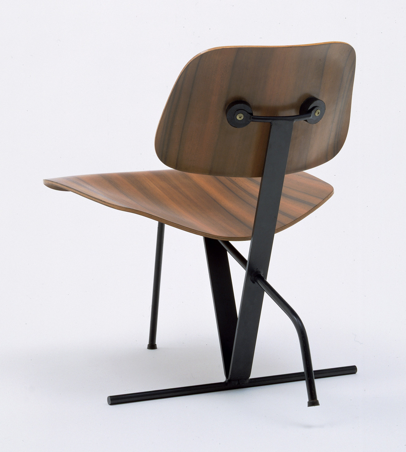 Charles Eames, Ray Eames. Tilt-Back Side Chair. c. 1944