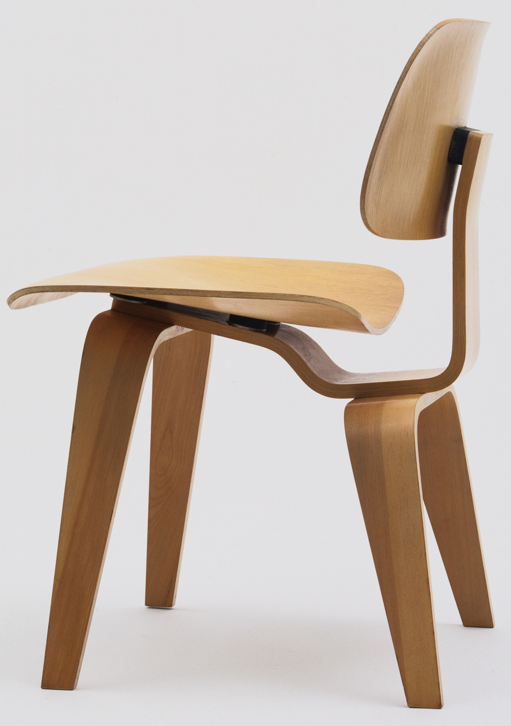 Charles Eames, Ray Eames. Side Chair (model DCW). 1946