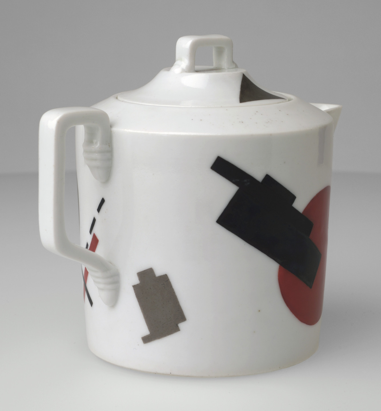 Nikolai Suetin. Teapot. c. 1923