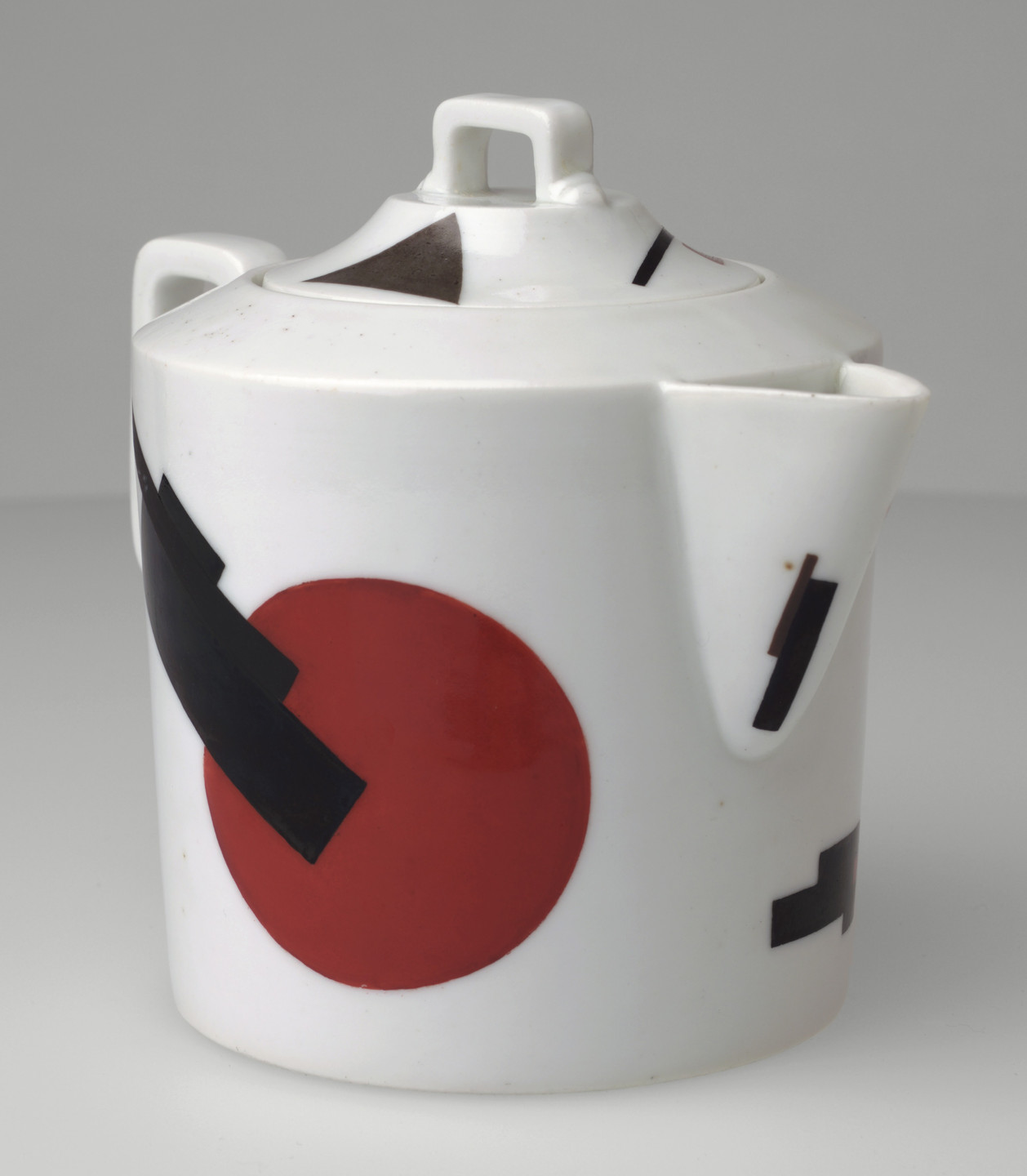 Nikolai Suetin. Teapot. c. 1923