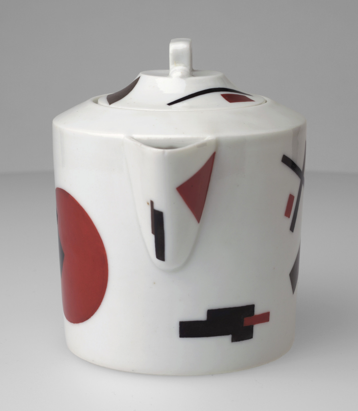 Nikolai Suetin. Teapot. c. 1923