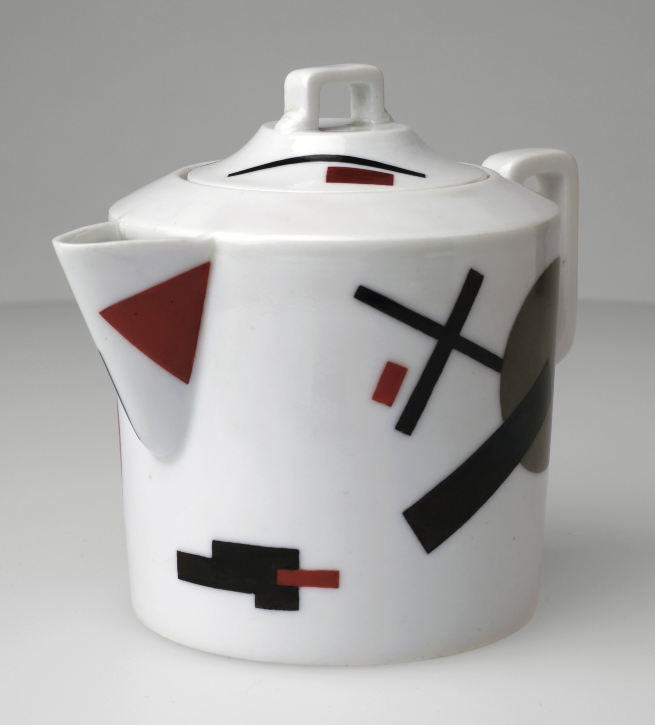 Nikolai Suetin. Teapot. c. 1923