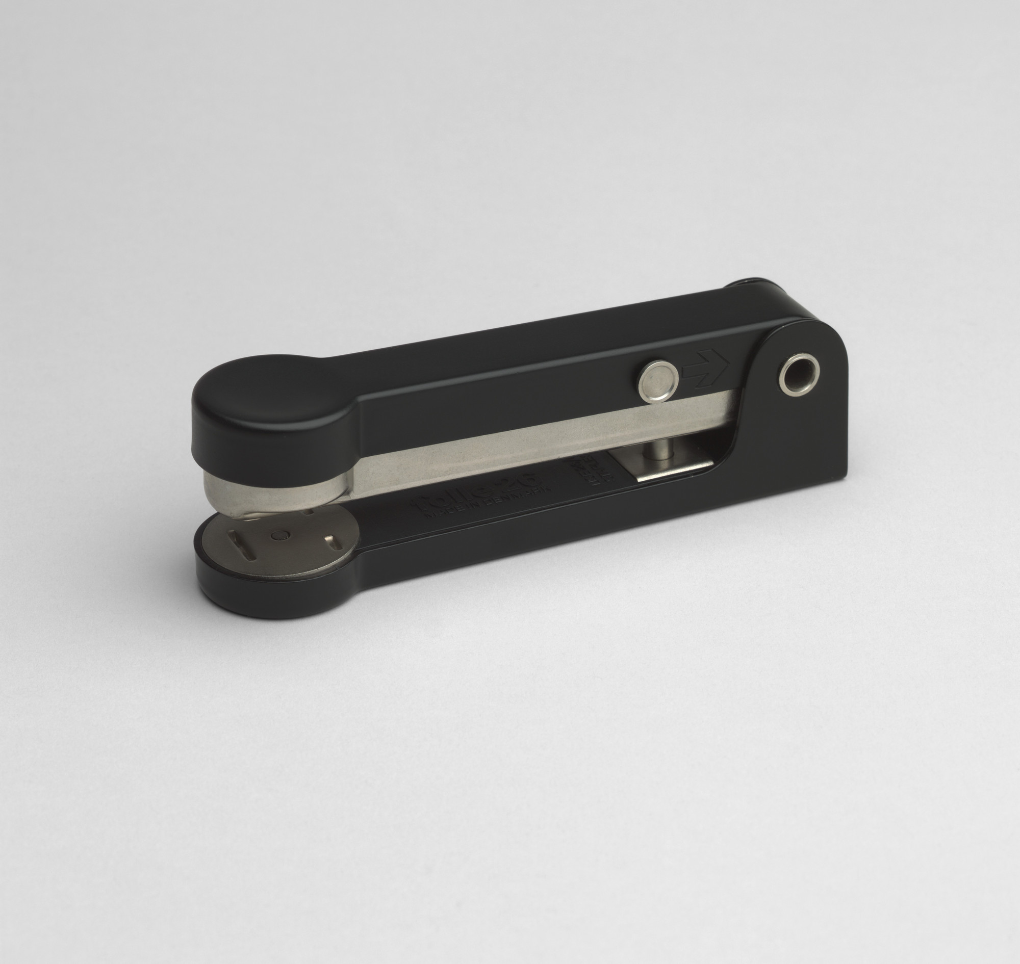 Henning Andreasen Folle 26 Stapler 1977 Moma