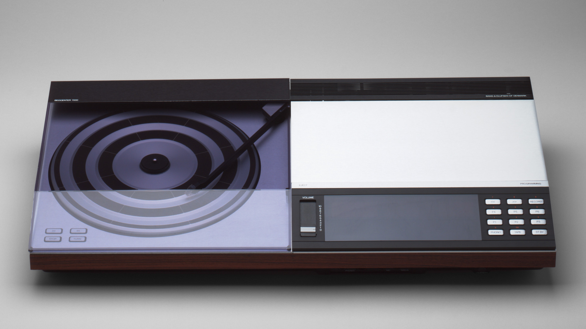 Jacob Jensen. Beocenter 7000 Radio-Turntable-Cassette Combination. 1979
