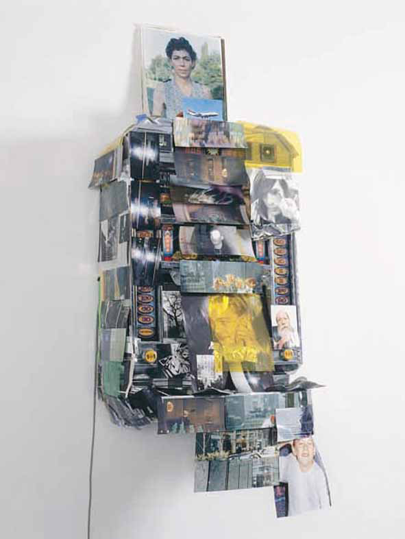 Isa Genzken. Spielautomat (Slot Machine). 1999