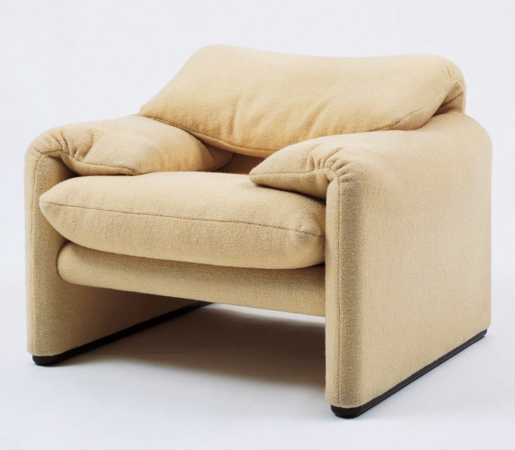 Vico Magistretti. Maralunga Armchair. 1973