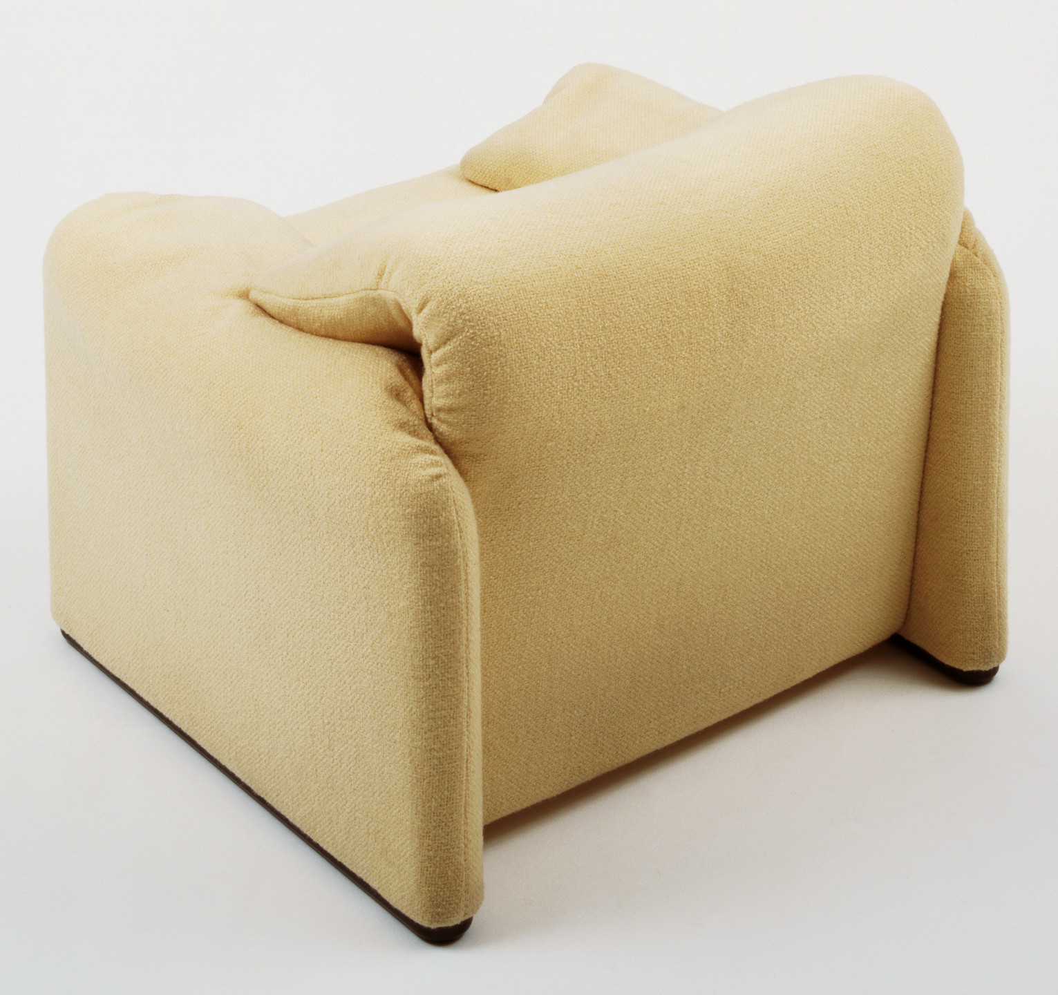 Vico Magistretti. Maralunga Armchair. 1973
