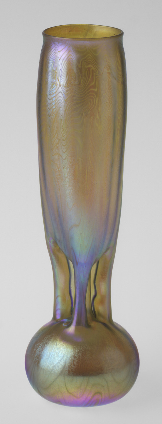 Louis Comfort Tiffany. Vase. c. 1898