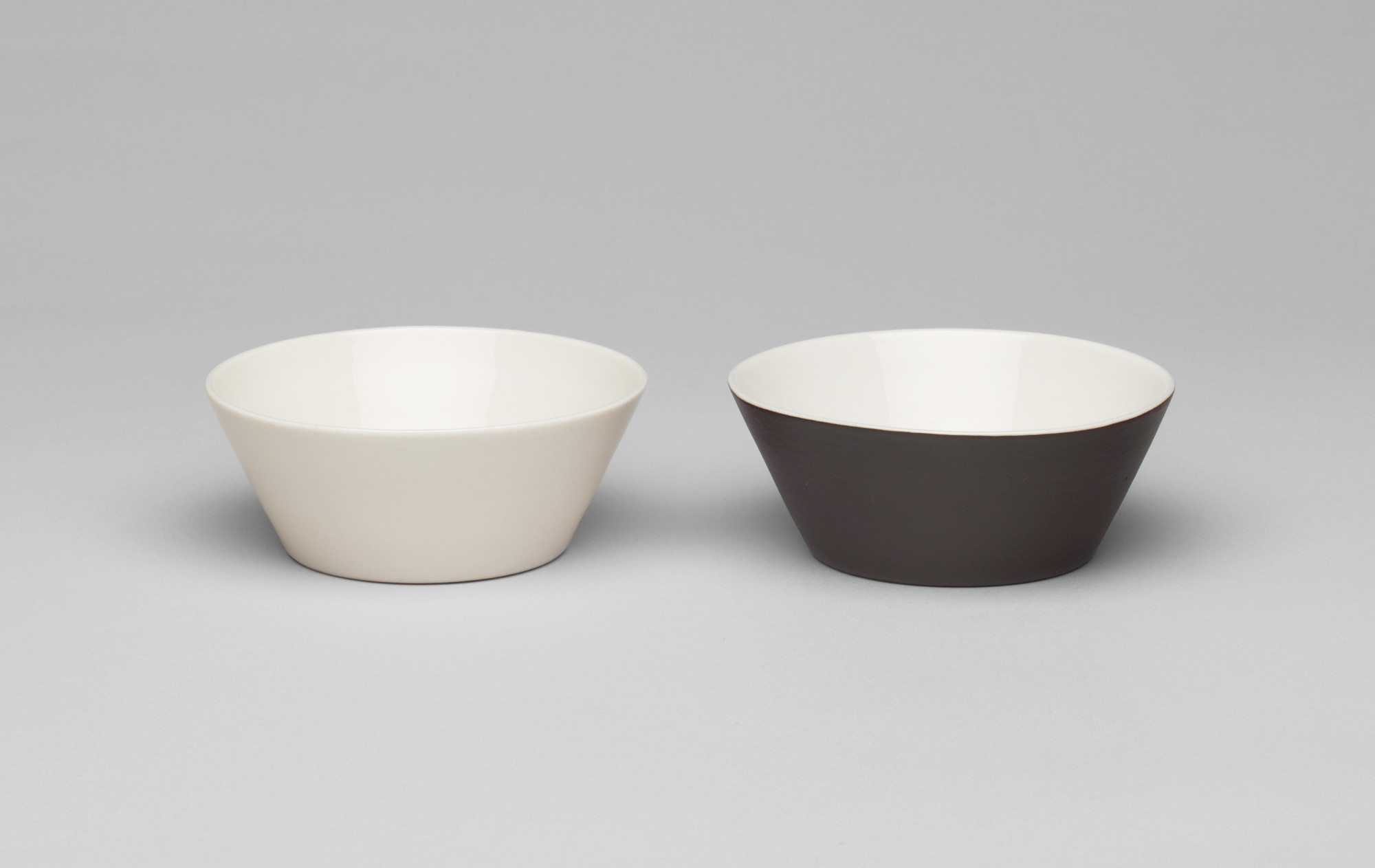 Garth Huxtable, Ada Louise Huxtable. Serving Bowls. 1958