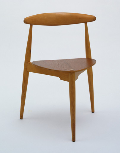 Stacking Side Chair