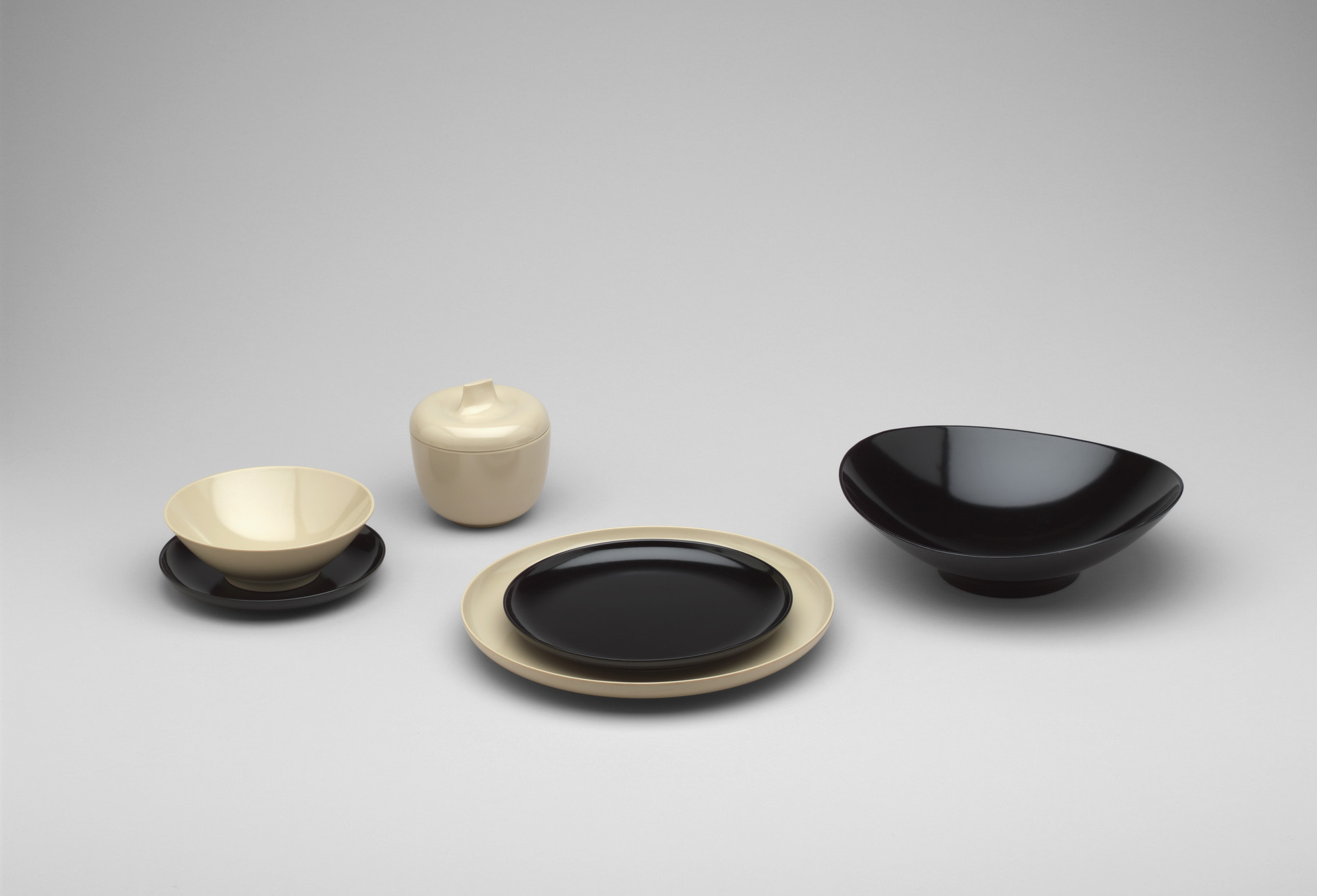 Irving Harper. Florence Ware Service. c. 1953