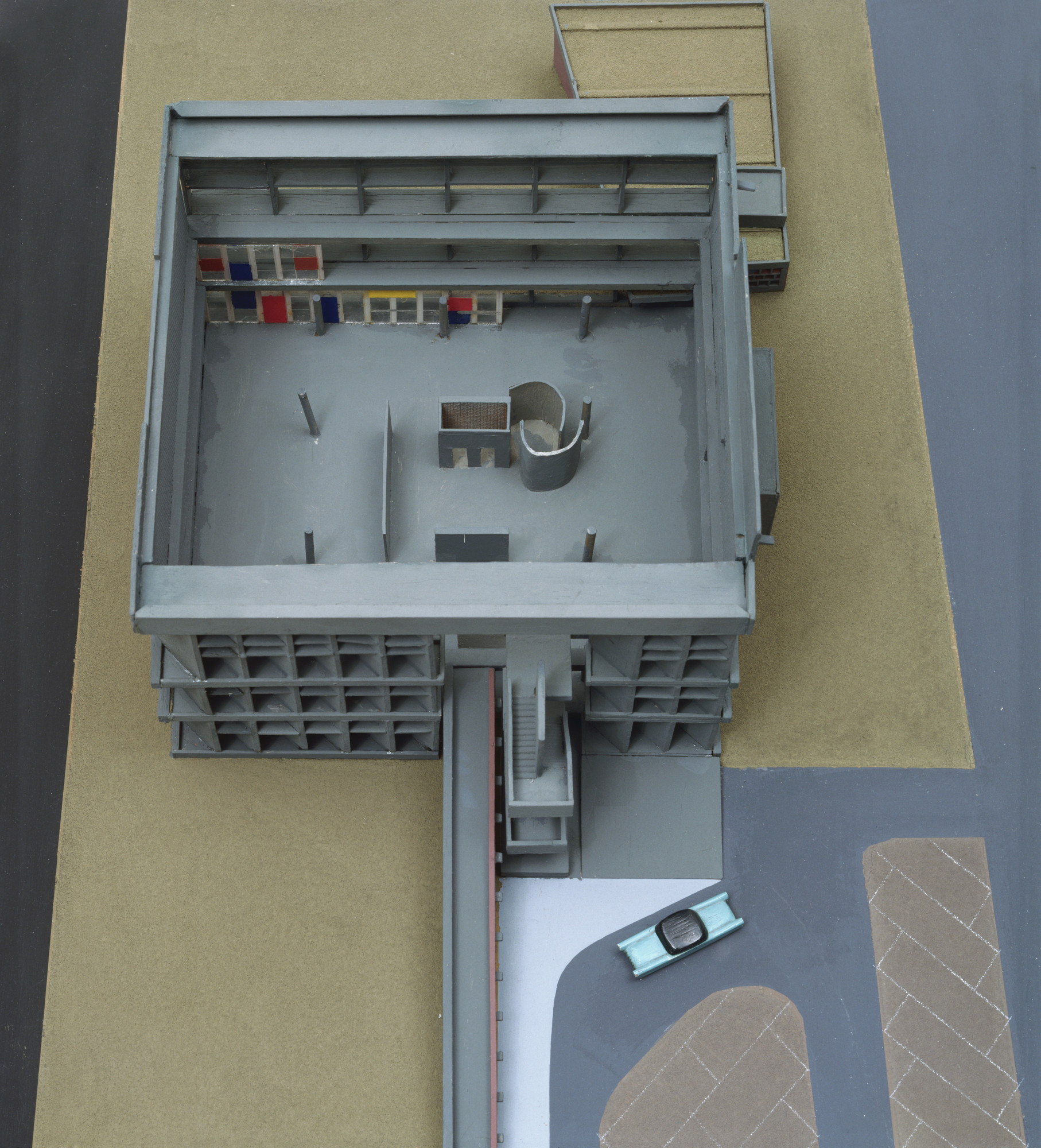 Le Corbusier (Charles-Édouard Jeanneret), Pierre Jeanneret. Mill