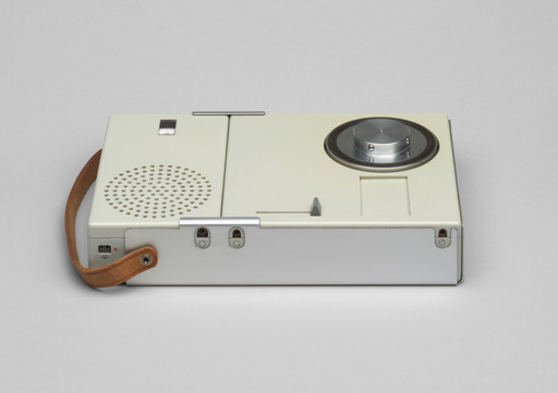 Dieter Rams. Portable Transistor Radio and Phonograph (model TP 1