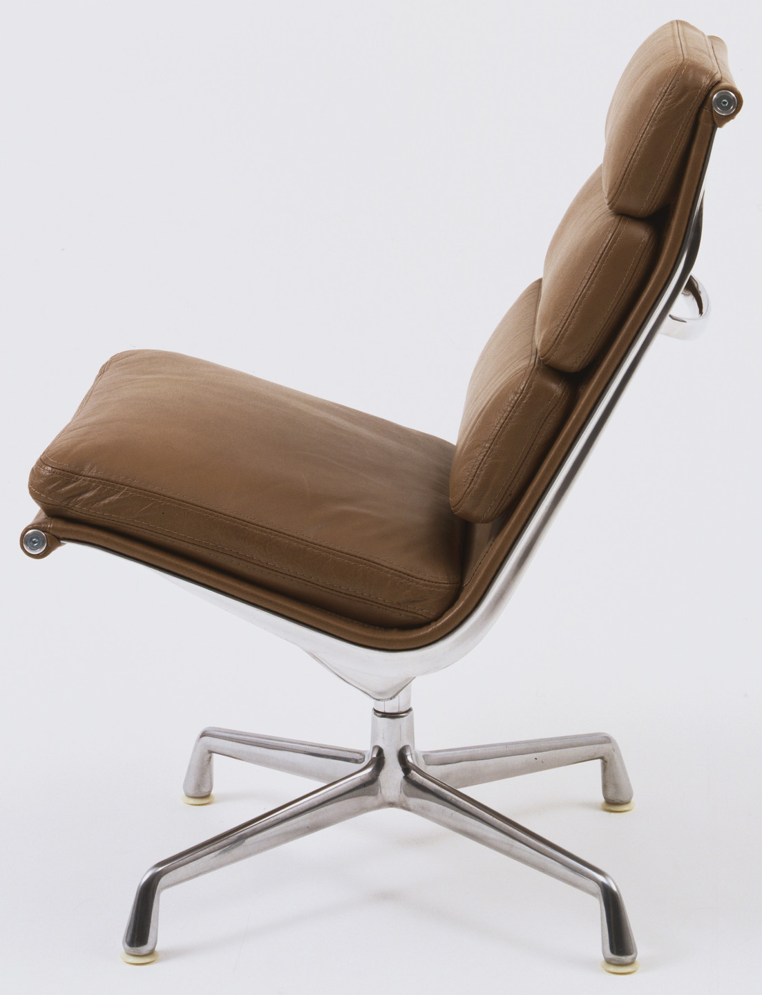 Charles Eames. Lounge Chair. 1969