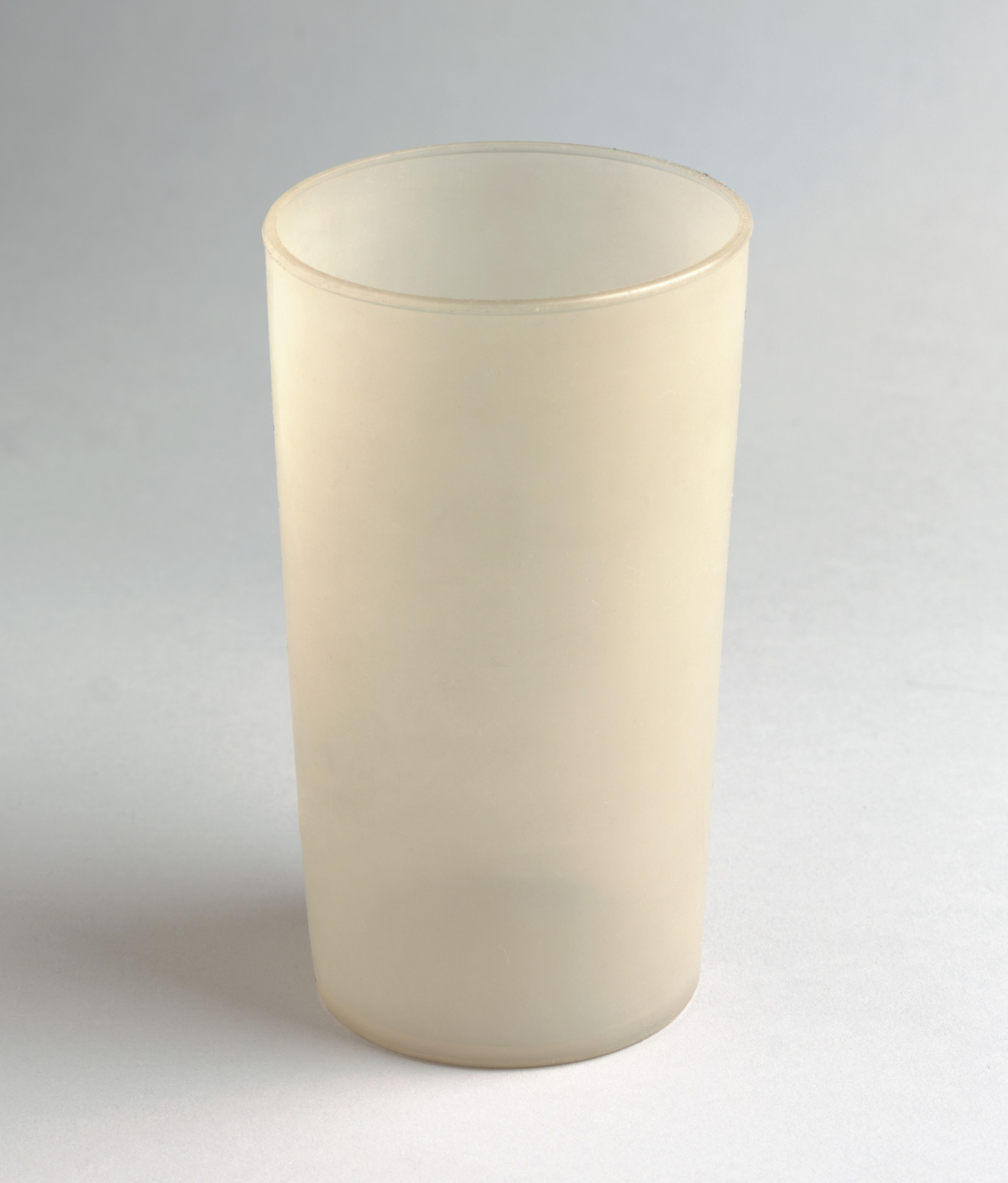Earl S. Tupper. Tumbler