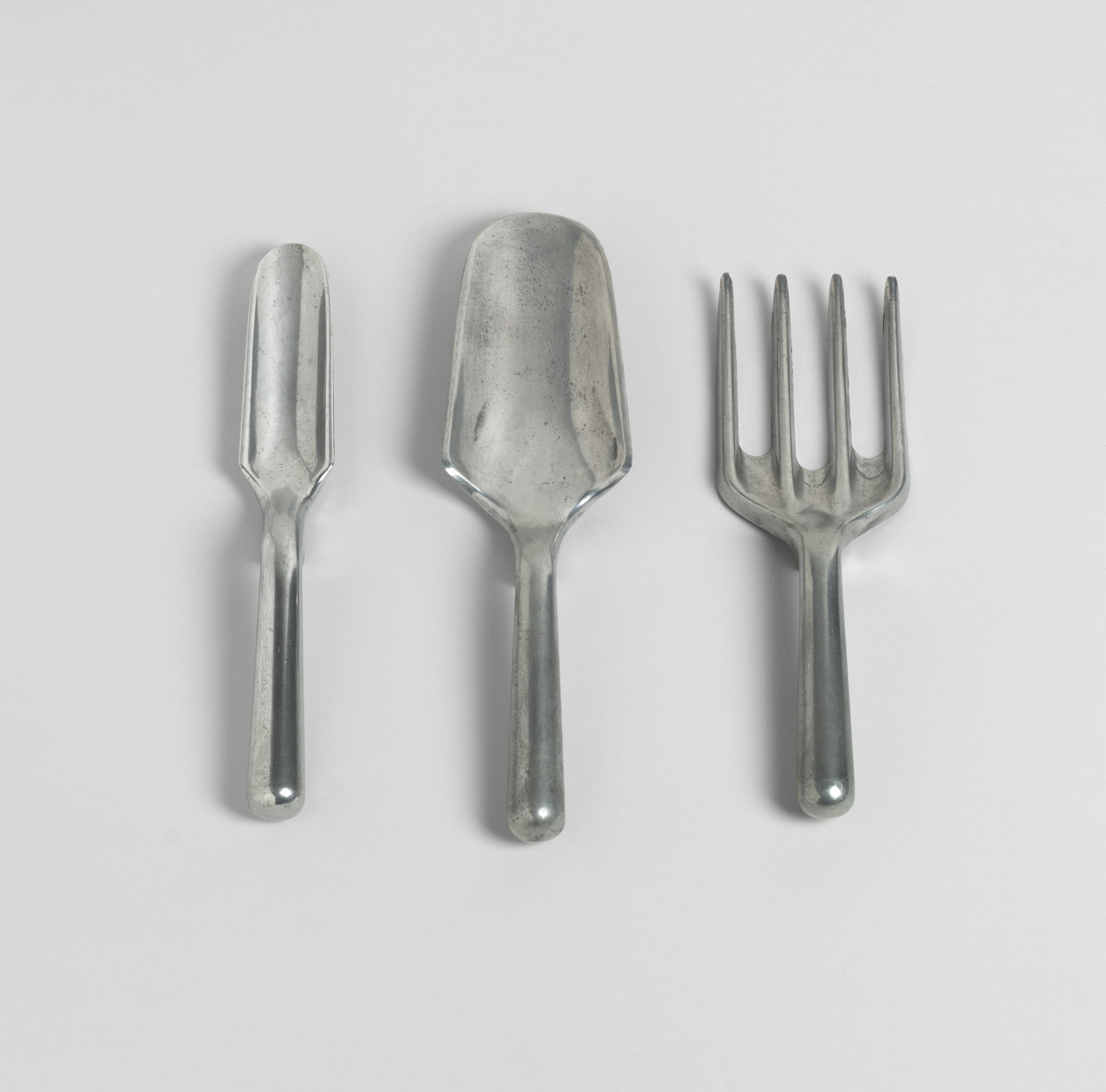 Dorothy F. Markle, Harry C. Markle. Featherlite Garden Tools. 1946