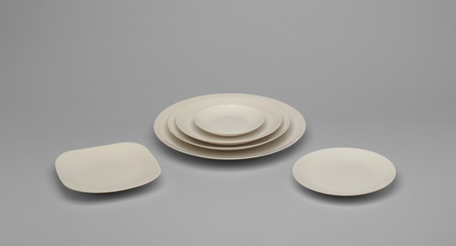 Eva Zeisel. Museum Dinner Service. c. 1942-45 | MoMA