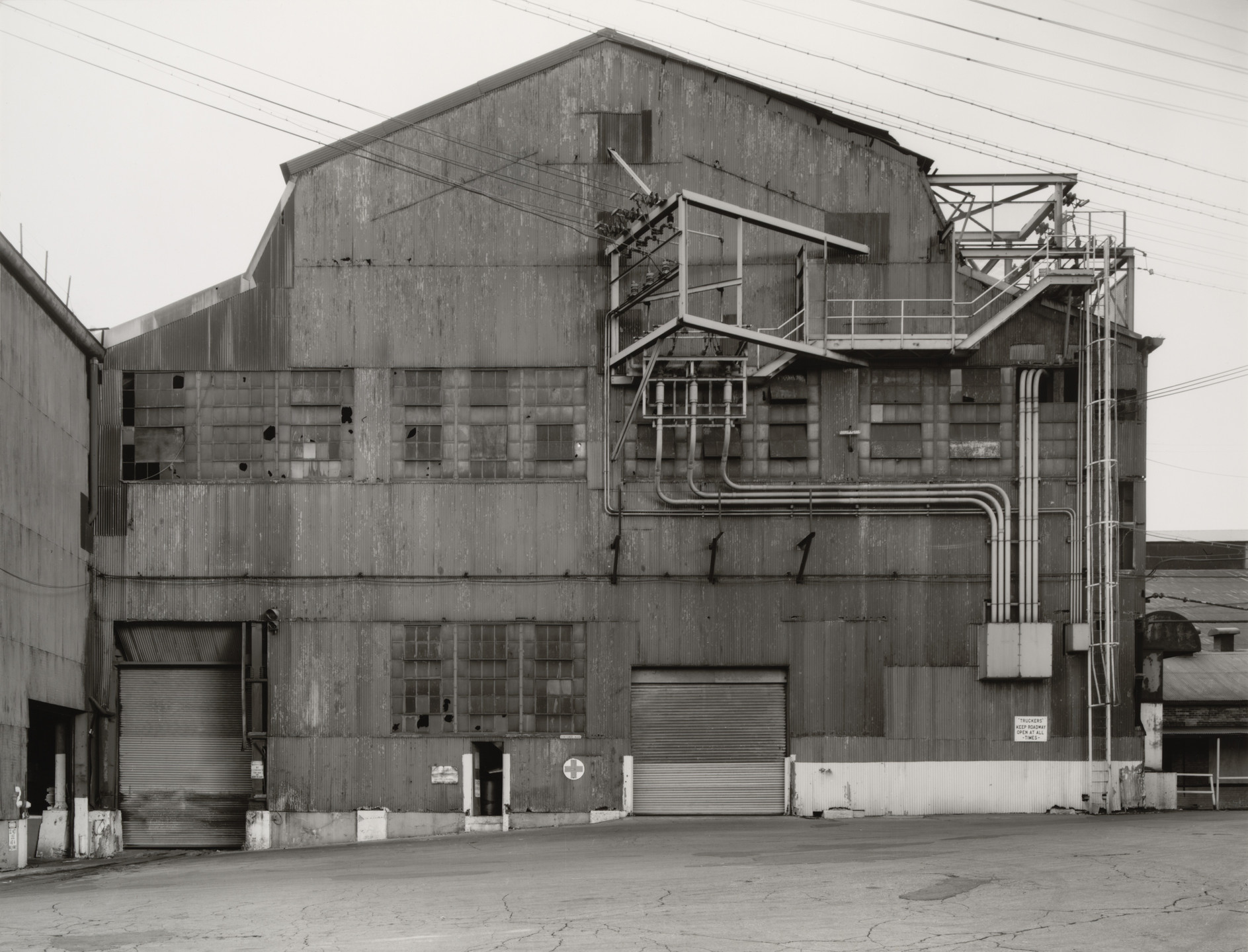 Bernd Becher, Hilla Becher. Industrial Façades. 1978-92