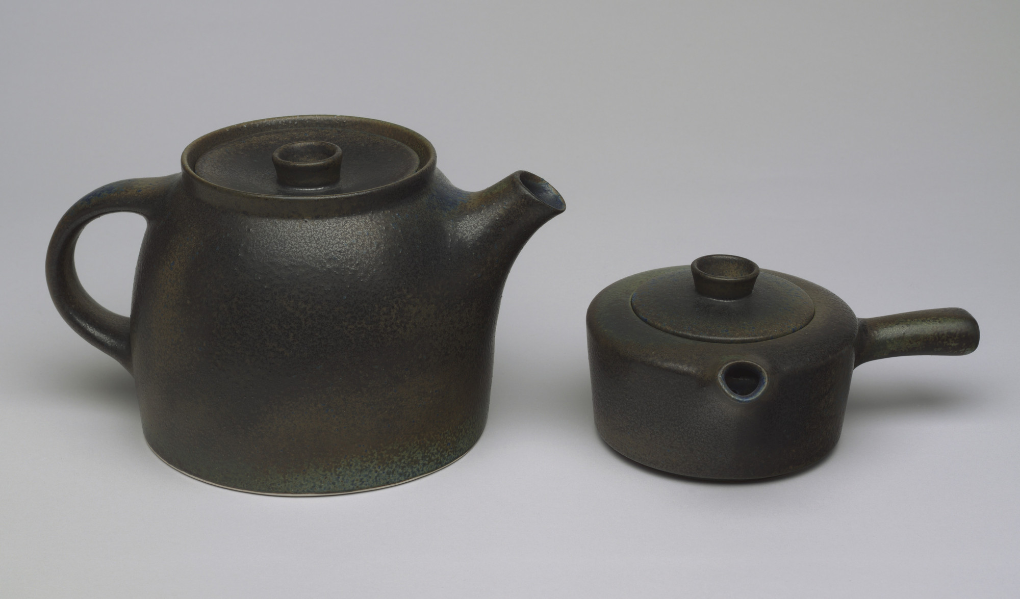 Francesca Lindh, Richard Lindh. Double Teapot. 1956