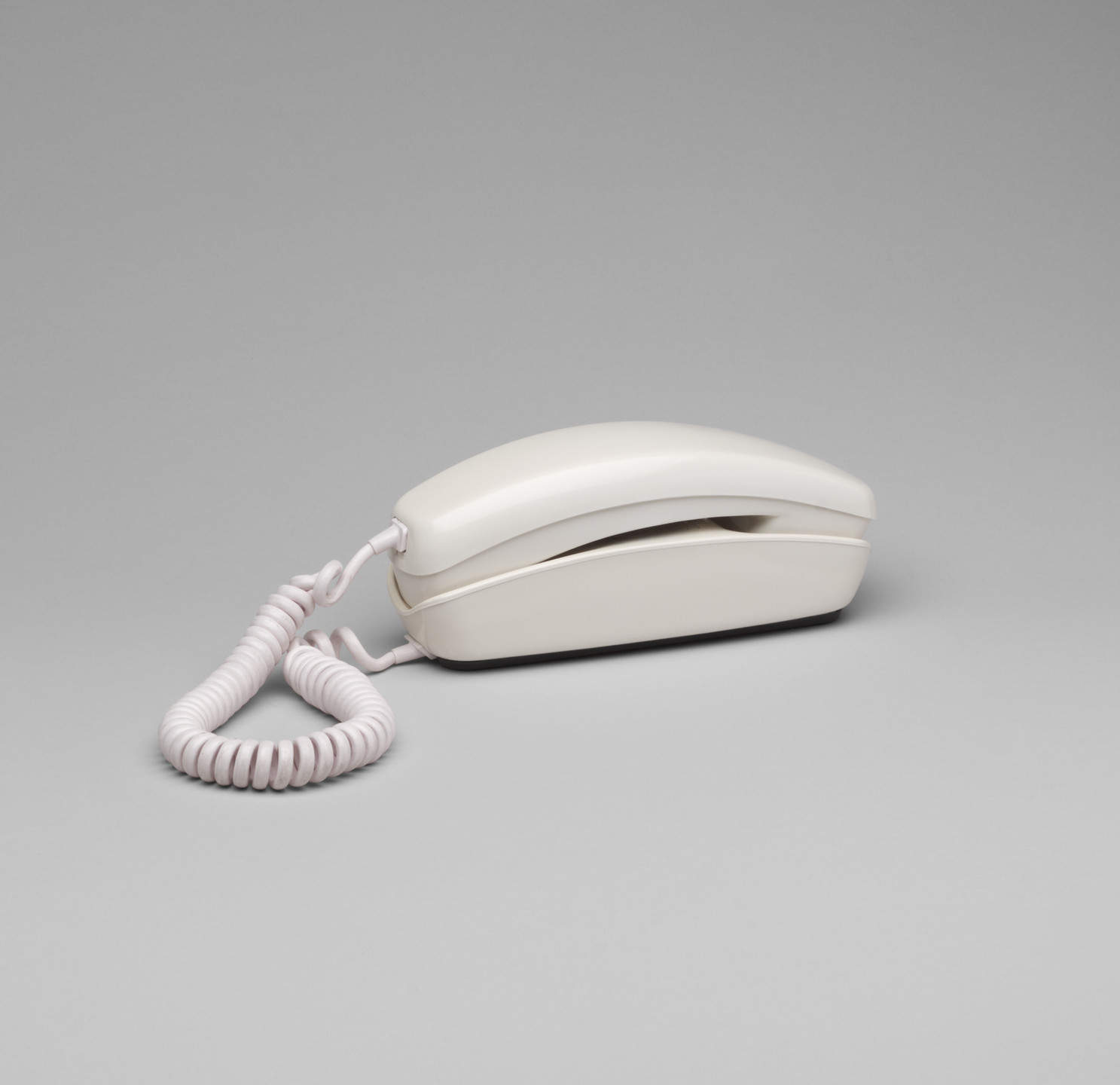 Donald Genaro, Henry Dreyfuss, Bell Telephone Laboratories. Trimline Telephone. 1962-1965