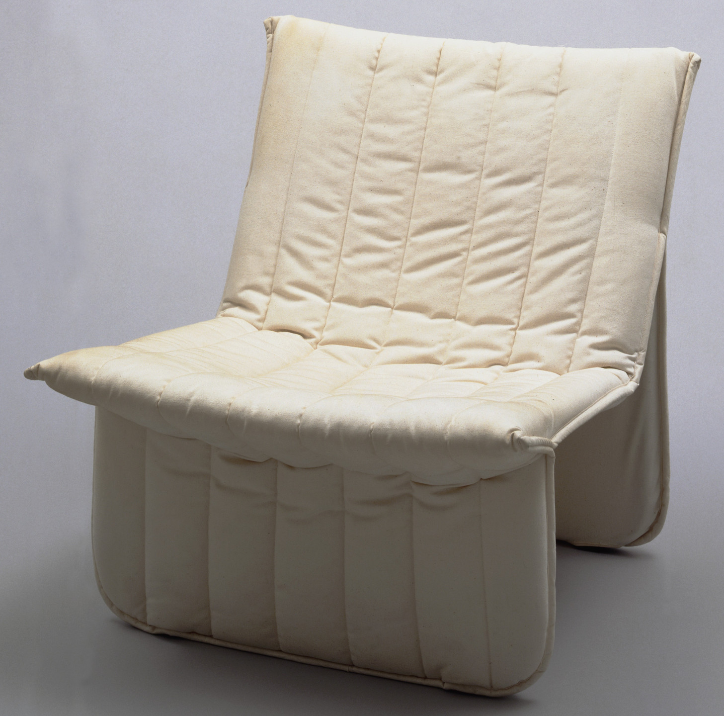 Niels Sylvester Bendtsen. Ribbon Chair. 1975