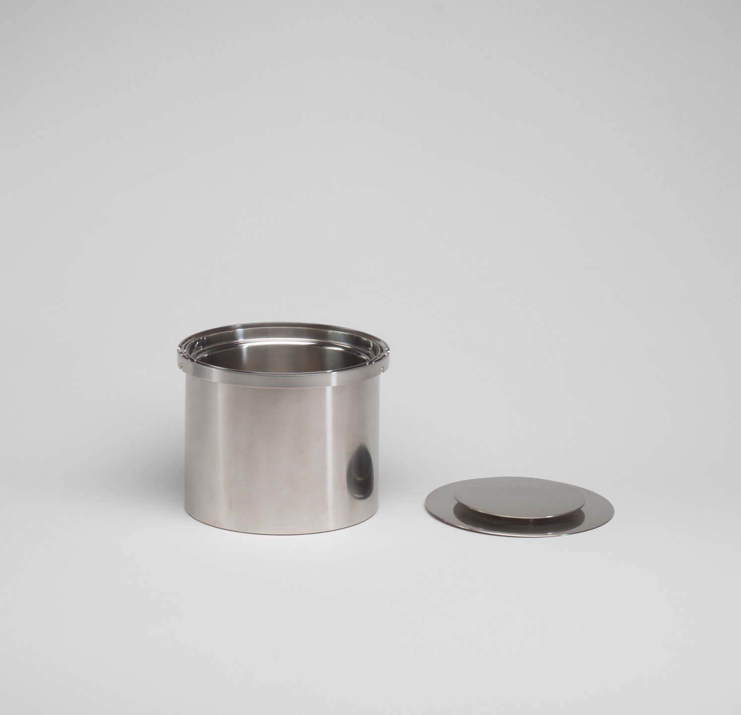 Arne Jacobsen. Cylinda Ice Bucket. 1964-67