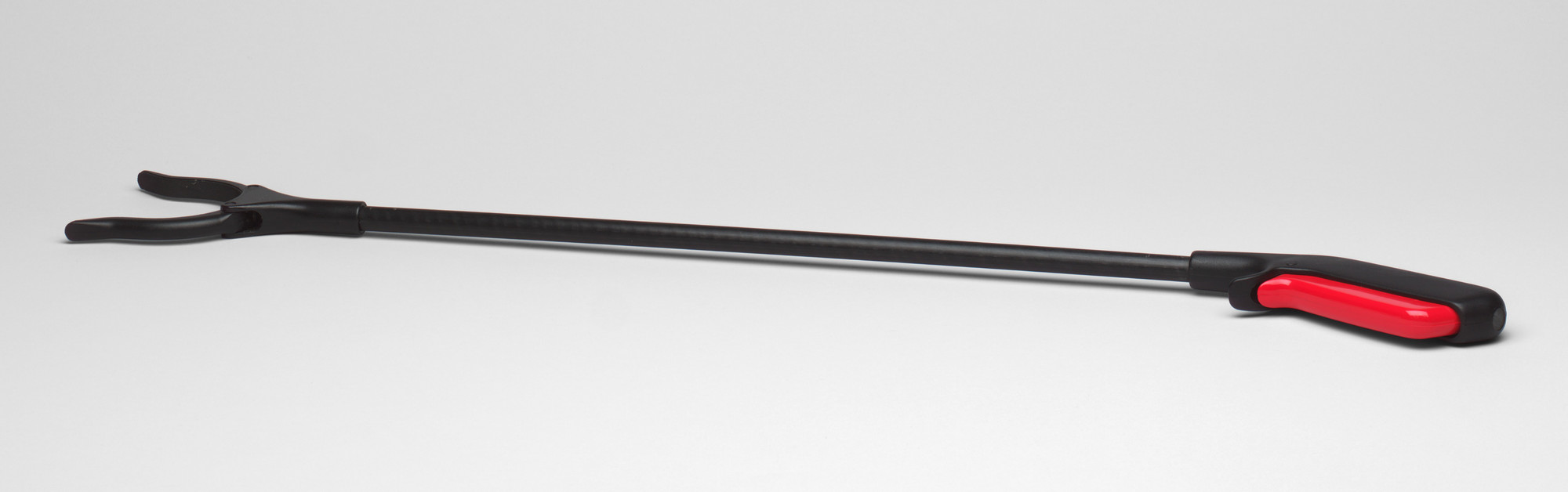 Ergonomi Design Gruppen (now Veryday), Maria Benktzon, Håkan Bergkvist, Sven-Eric Juhlin. Grip Tongs. 1984