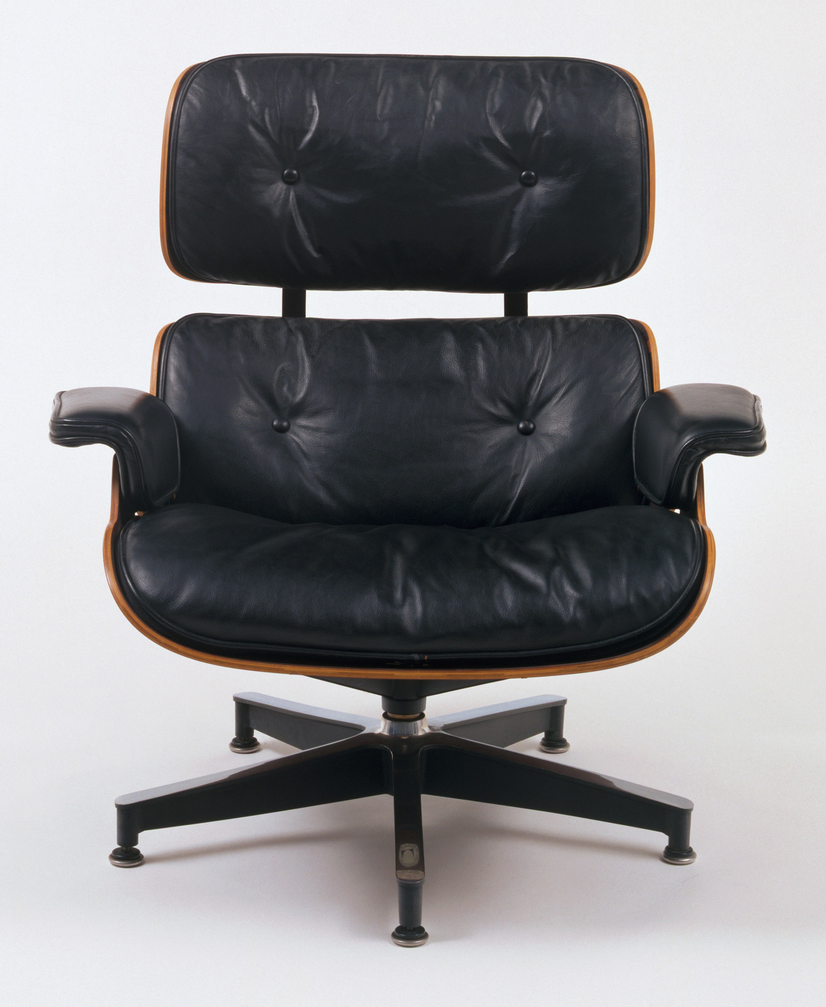 Charles Eames Ray Lounge Chair And Ottoman 1956 Moma Charles Eames Ray Lounge Chair And Ottoman 1956