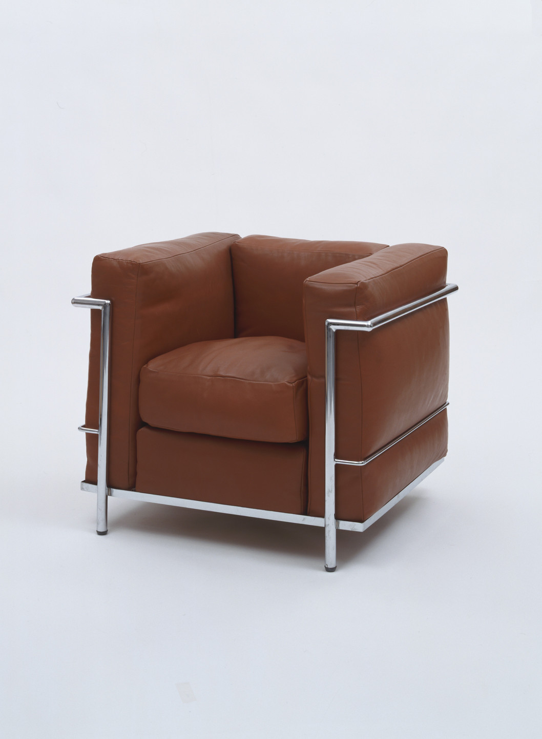 Le Corbusier (Charles-Édouard Jeanneret), Pierre Jeanneret, Charlotte Perriand. Easy Chair (Fauteuil Grand Confort). Designed 1928 (this example 1959)