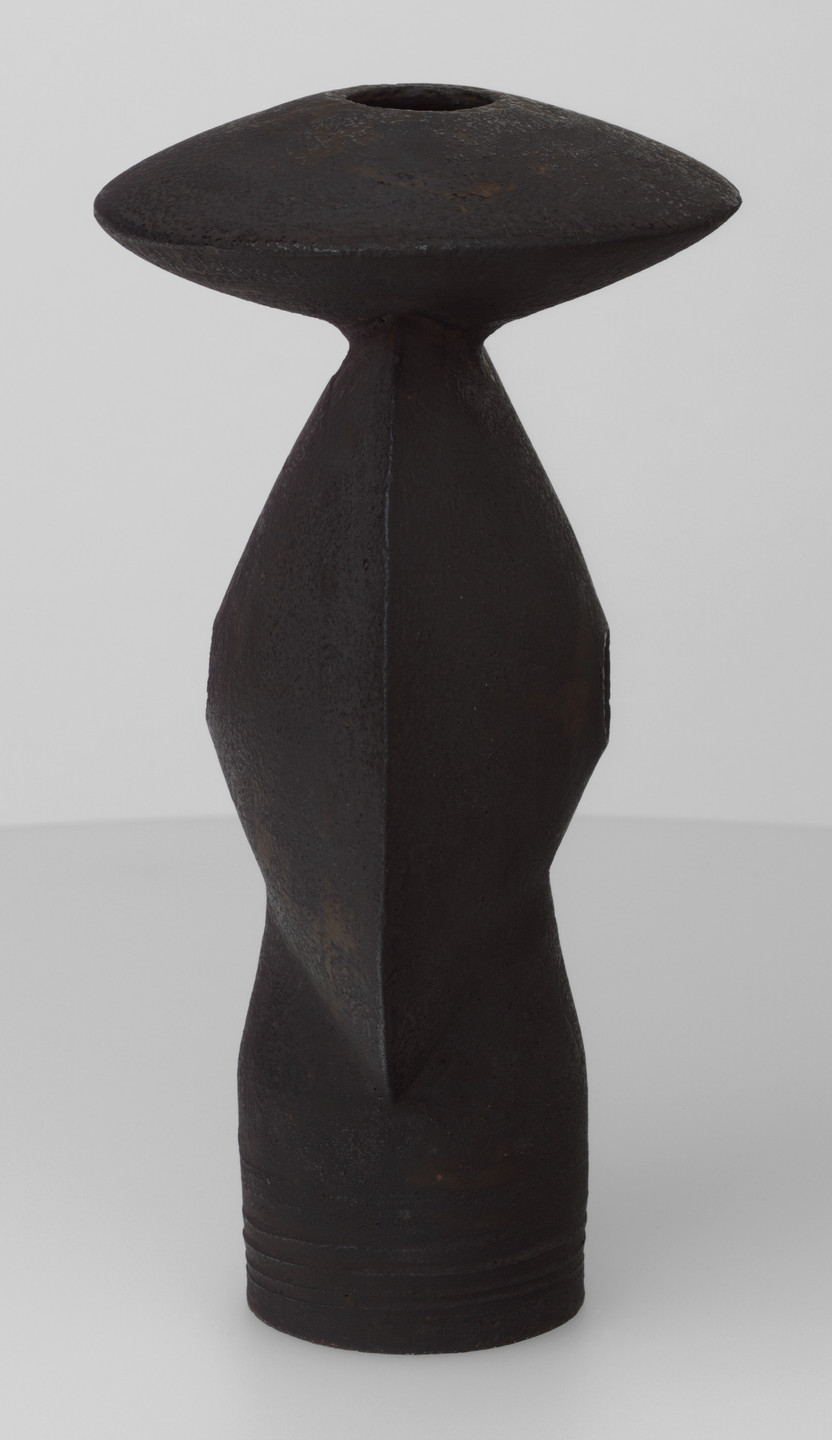 Hans Coper. Vase. c. 1958