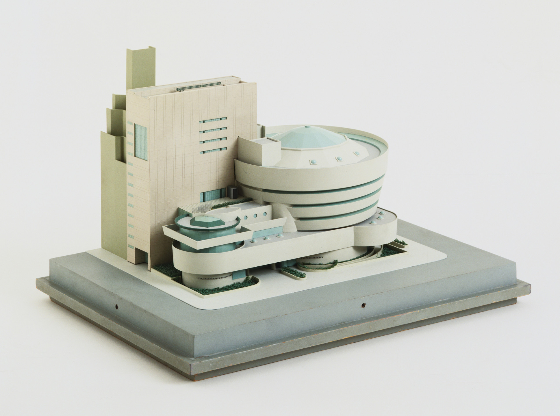Gwathmey Siegel: 1965-2000 【公式通販】