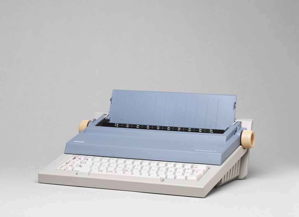 ETP 55 Portable Typewriter