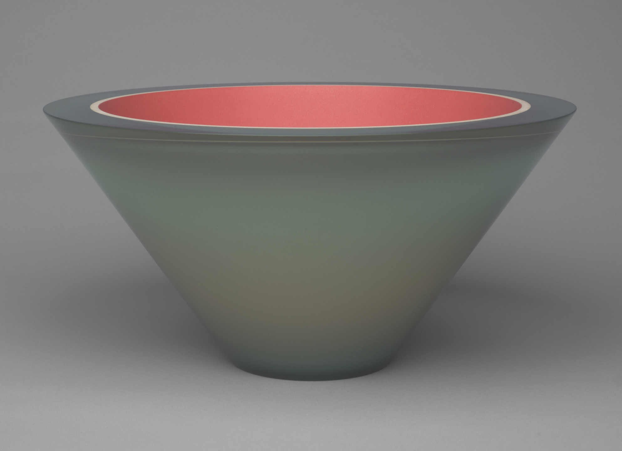 Vincent de Rijk. Kom BV Vases. 1986