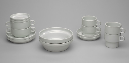 Stacking Tableware (model TC 100)