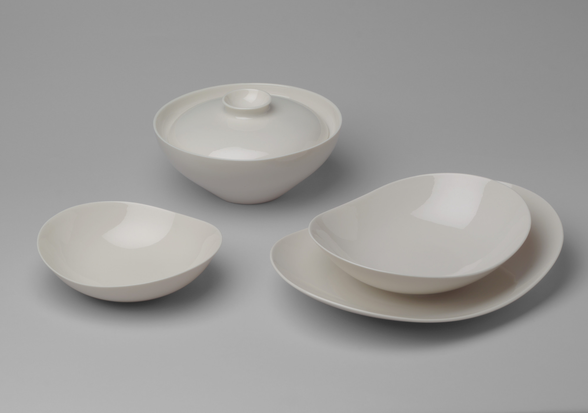 Eva Zeisel. Museum Dinner Service. c. 1942-45