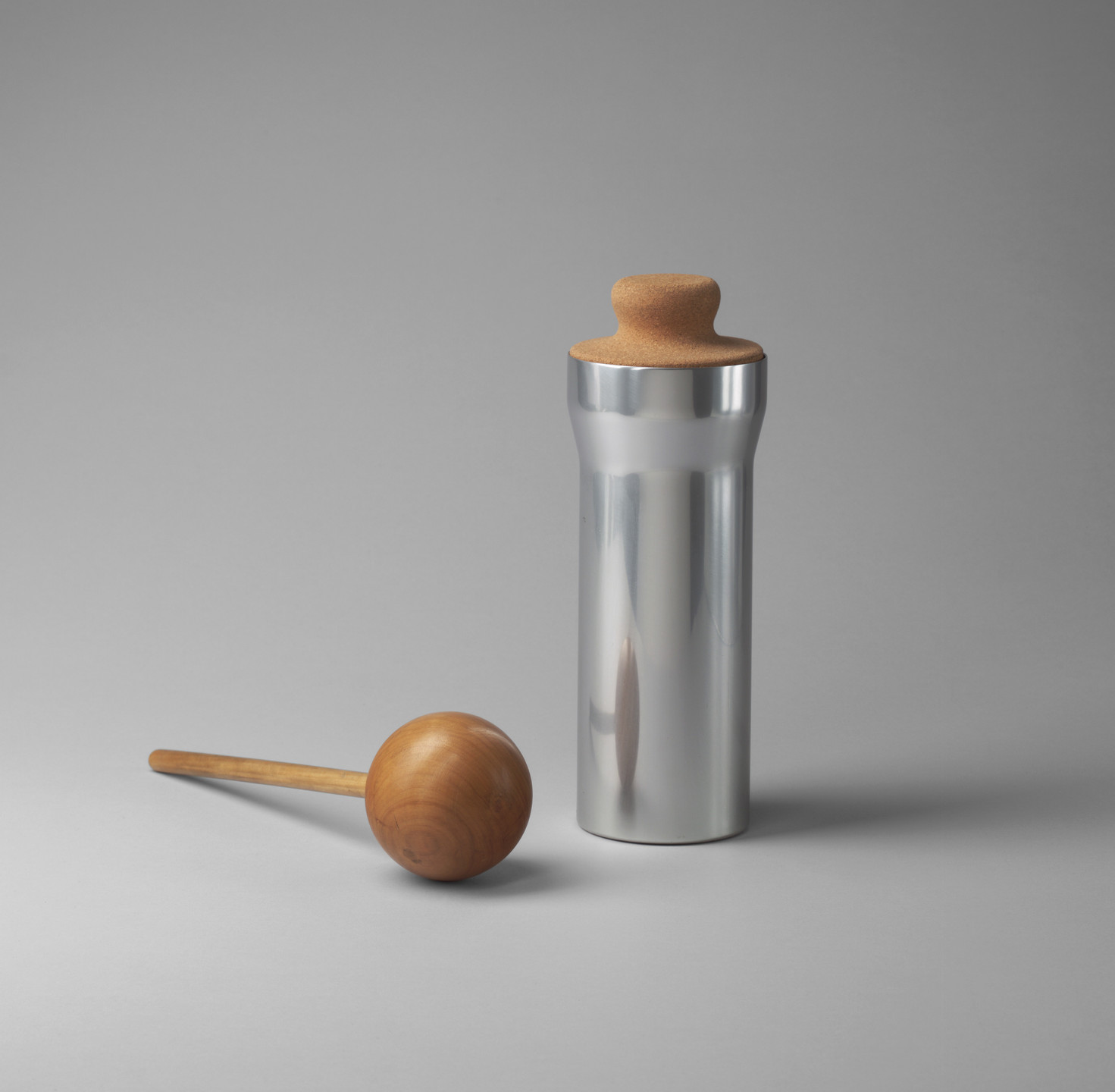 Peter Schlumbohm. Cocktail Shaker. 1943 | MoMA