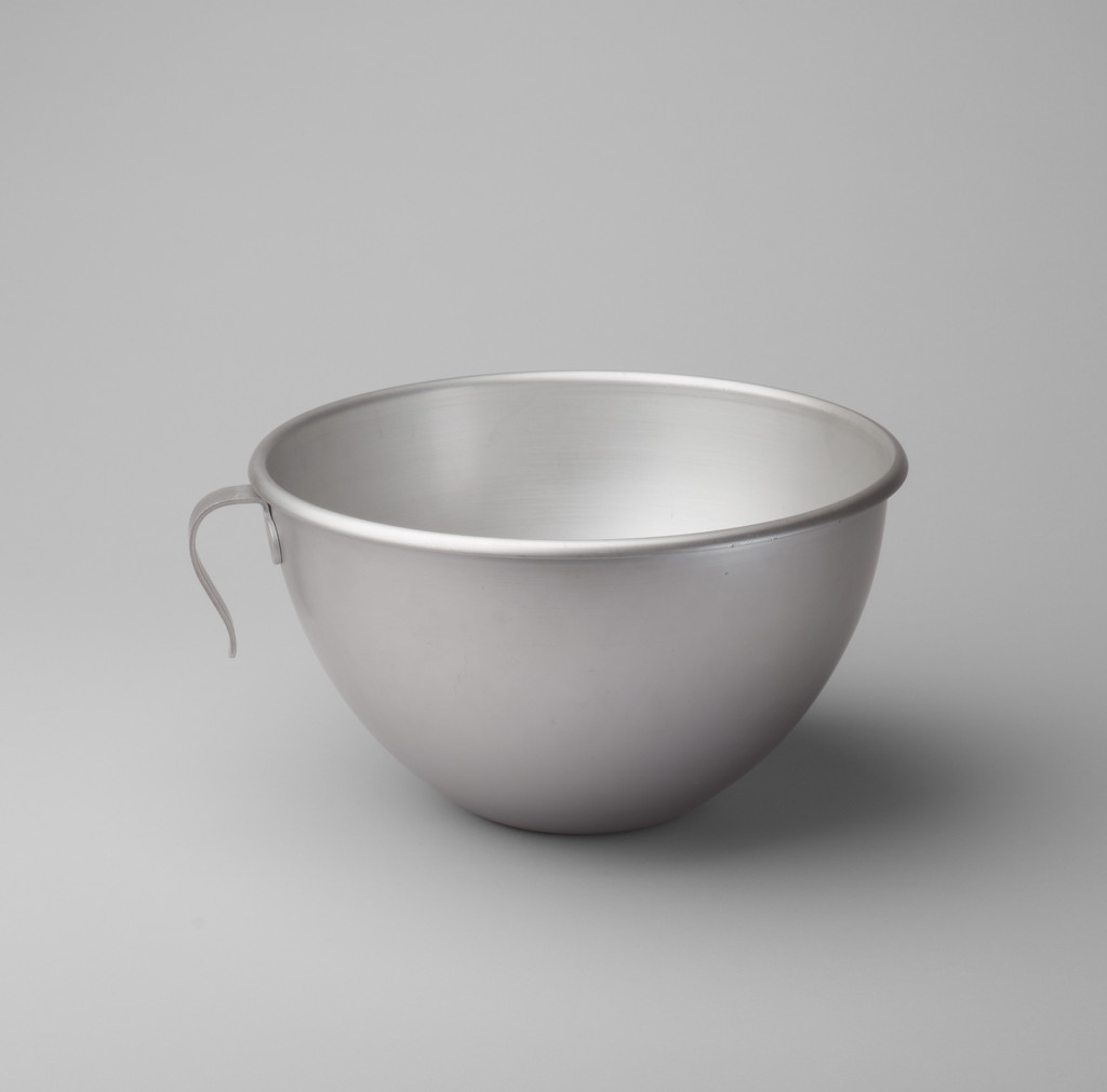 Mixing Bowl with Handle