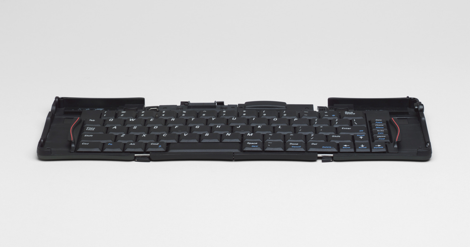Pentagram, Bob Olodort, John Tang, Peter Cazalet, Robert Brunner, Benjamin Chia. Stowaway Portable Keyboard. 1999