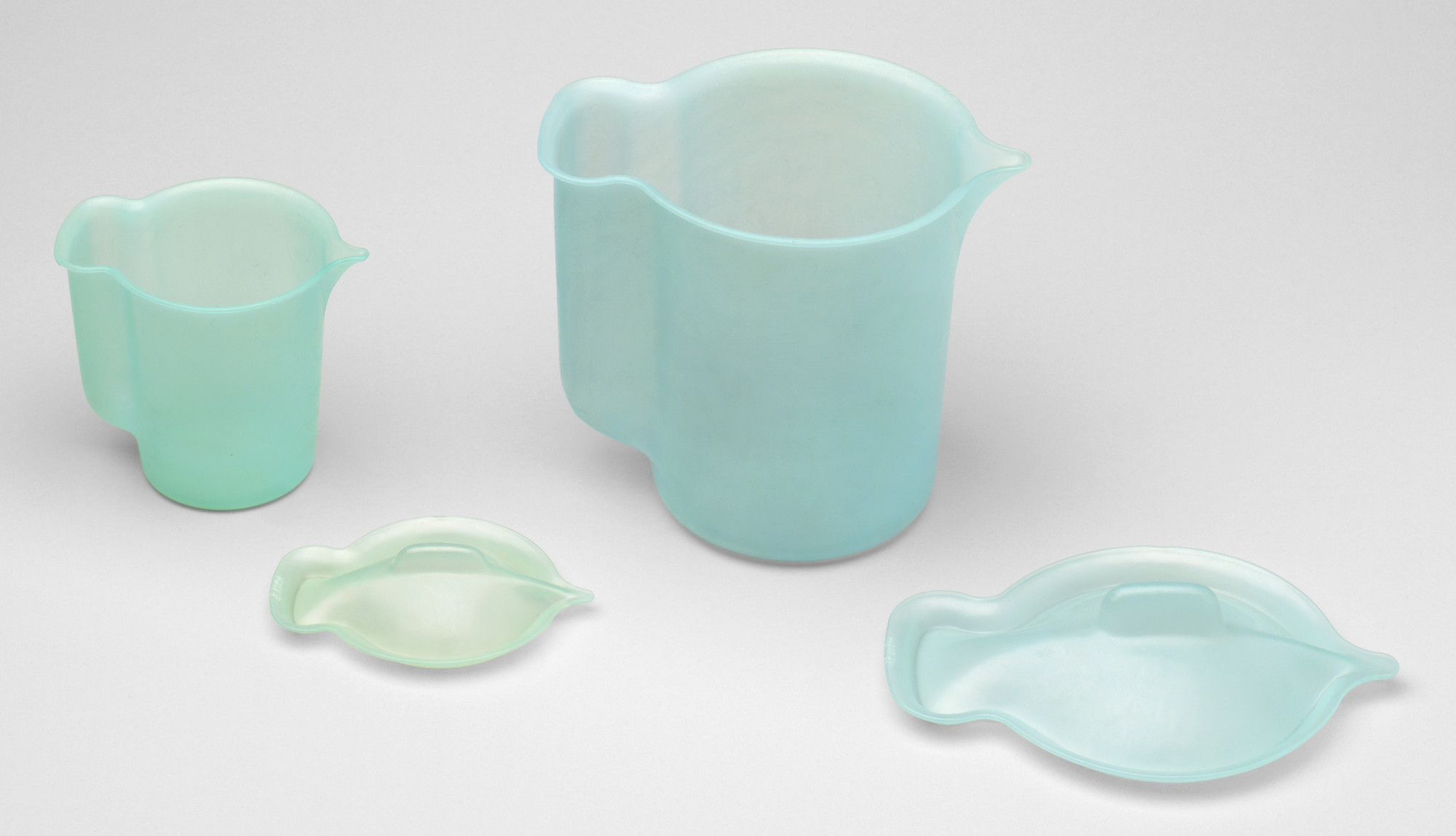 Earl S. Tupper. Pitcher and Creamer. 1946