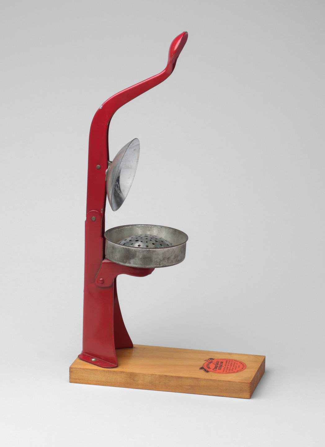 Lorraine Metal Mfg. Co., NY. Orange Juice Extractor. 1930s