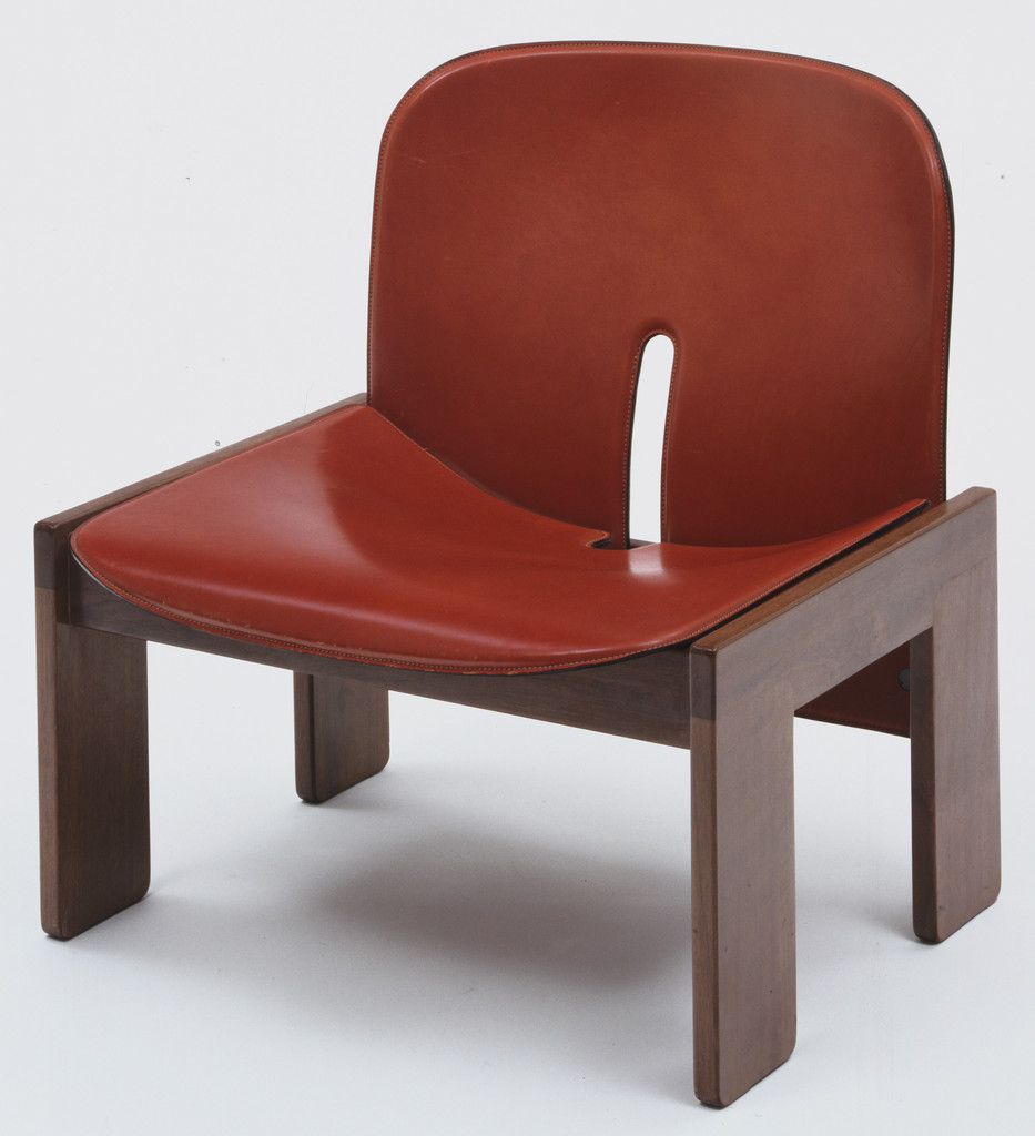Chair (model 925)