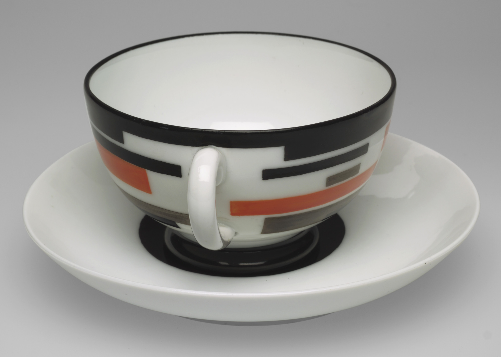 Nikolai Suetin. Teacup and Saucer. 1923