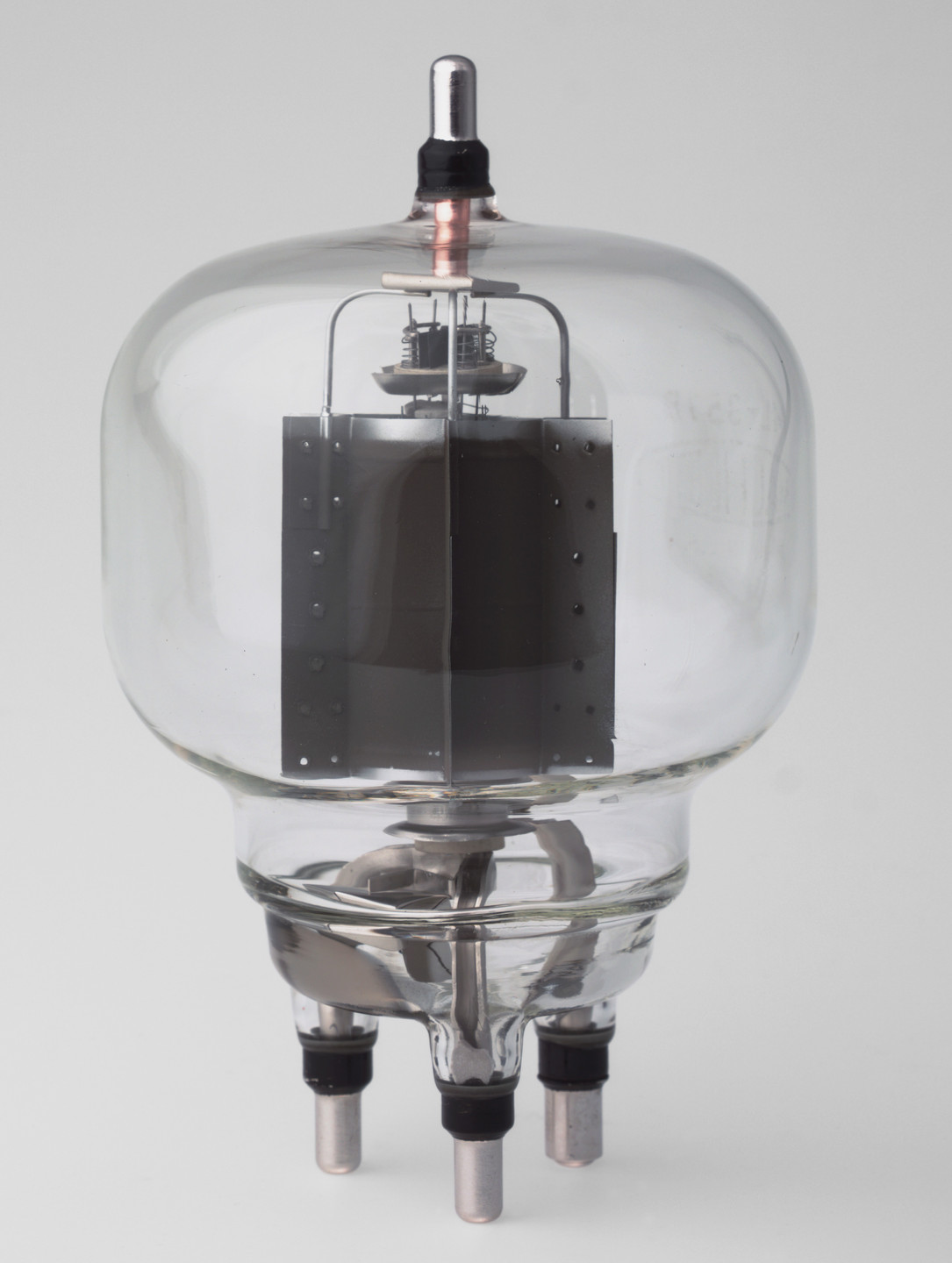George Agule, Charles V. Weden. Electronic Tubes. 1954