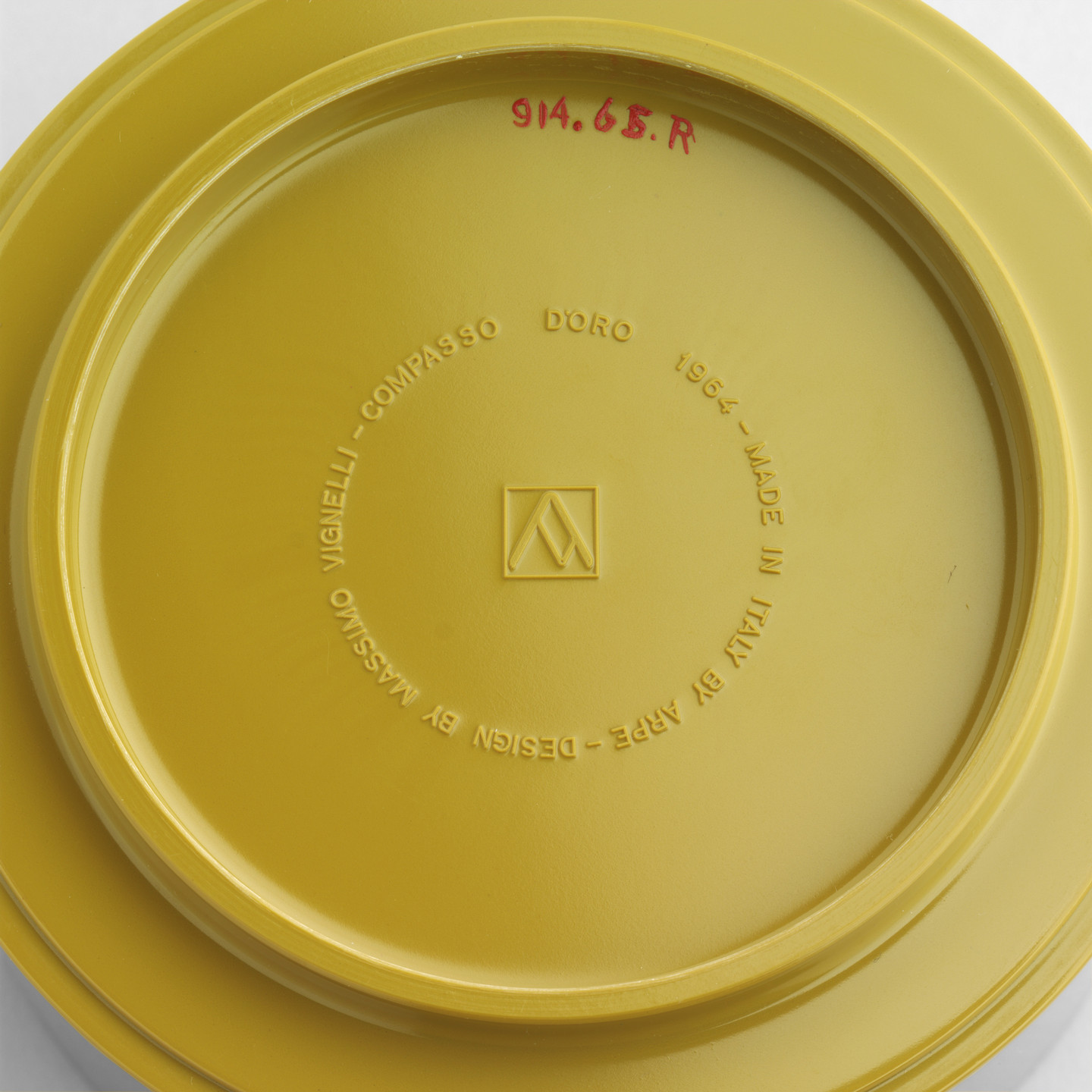Massimo Vignelli, Lella Vignelli. Stacking Dinnerware. 1964