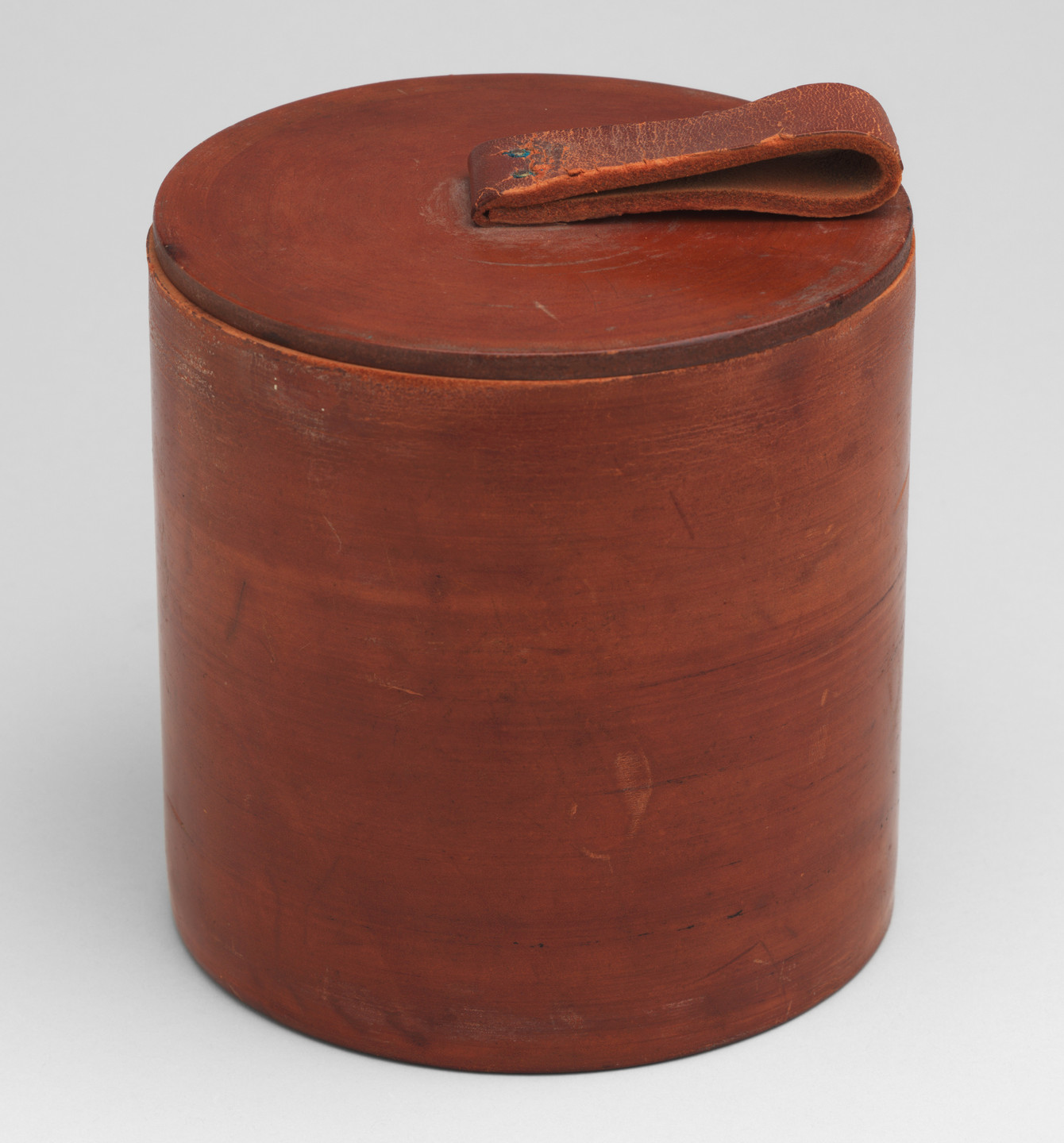 Guilford Art Company. Humidor. c. 1941