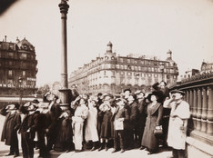 Eugène Atget. Pendant l&#39;éclipse. 1912